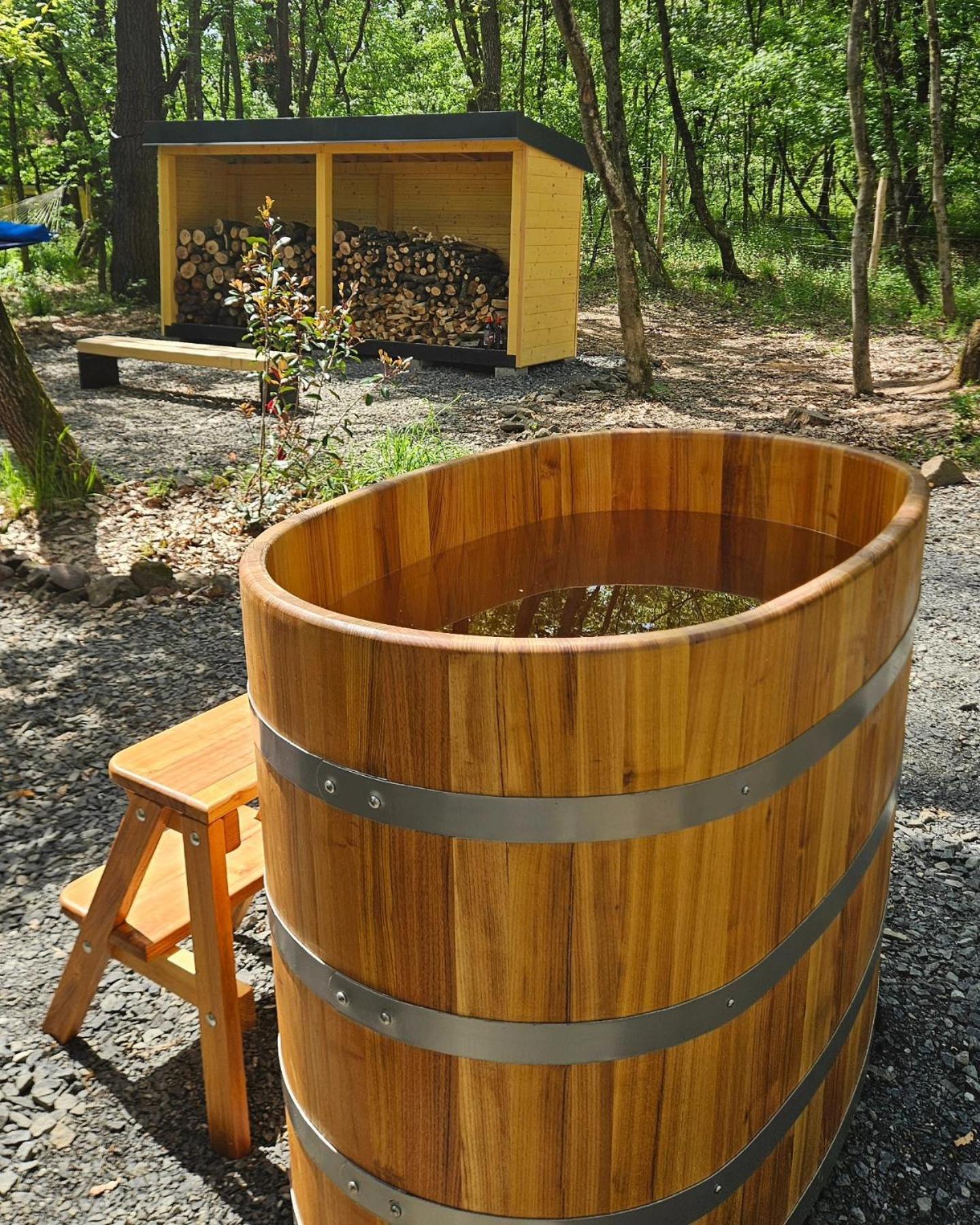 Berc Kabin Kismaros Exterior photo